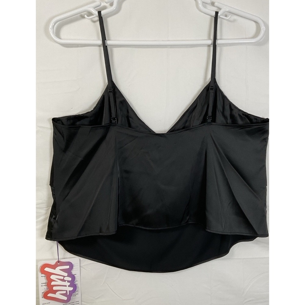 NWOT SAMPLE Fabletics Yitty Satin Spaghetti Strap Cropped Camisole Black - 1X - Picture 4 of 5